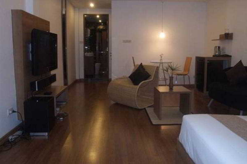 5Ive Beach House Hotel Jomtien Beach Extérieur photo