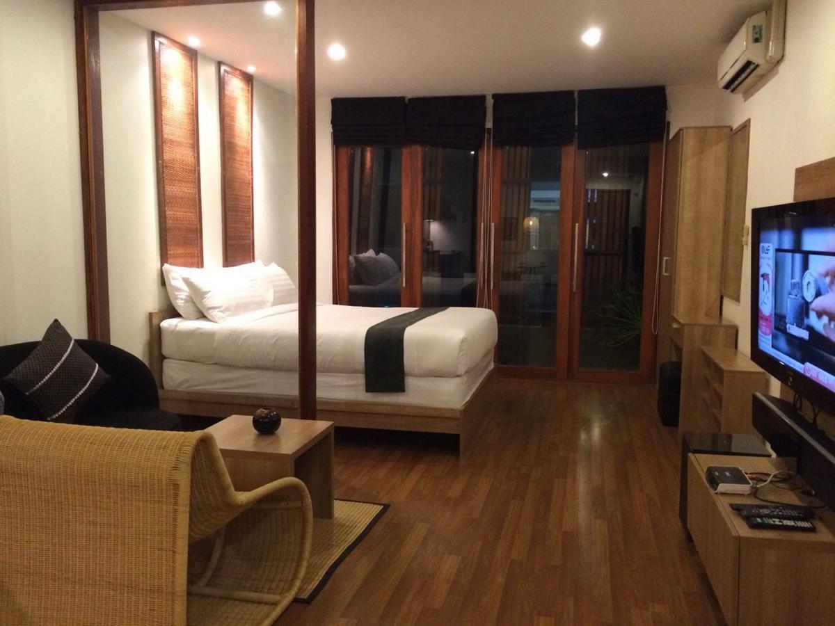 5Ive Beach House Hotel Jomtien Beach Extérieur photo